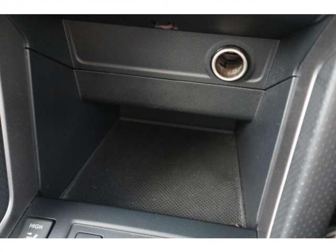 フォレスター2.0i-L アイサイト 4WD　CDオーディオ　ETC　全席シートヒーター 2000