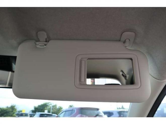 MAZDA21.5 15S 4WD　純正ナビ　ETC　LEDライト　車線逸脱警報 1500