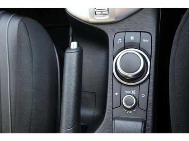 MAZDA21.5 15C 4WD　法人仕様　純正ナビ　バックカメラ　ETC 1500