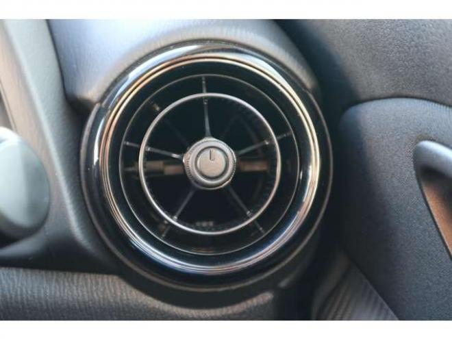MAZDA21.5 15C 4WD　法人仕様　純正ナビ　バックカメラ　ETC 1500