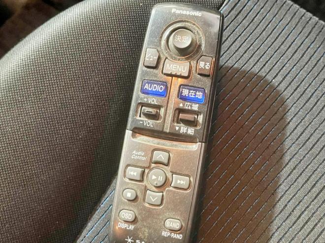 ヴォクシー2.0Z 4WD 5年保証 スマキー パワスラ ナビTV ETC 寒冷地仕様 禁煙 車検整備2年付 修復歴無