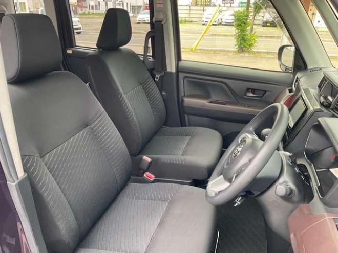 タンク1.0 G 4WD　両側パワスラ　シートヒーター 1000