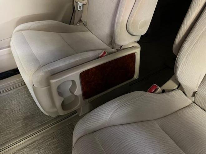 アルファード２４０Ｓリミテッド　本州仕入　禁煙車　ＷＡＫＯＳバリアスコーティング済　純正１８インチＡＷ　社外１６ＡＷ＋スタッドレスタイヤ付　両側パワースライドドア　純正ＨＤＤナビ（フルセグ地デジ　ＤＶＤ再生　Ｂｌｕｅｔｏｏｔｈ）＋バックカメラ　エンジンスターター　コーナーセンサー　横滑り防止装置　ＨＩＤ　ＥＴＣ 　タイミングチェーン 4WD 2400 5Dr