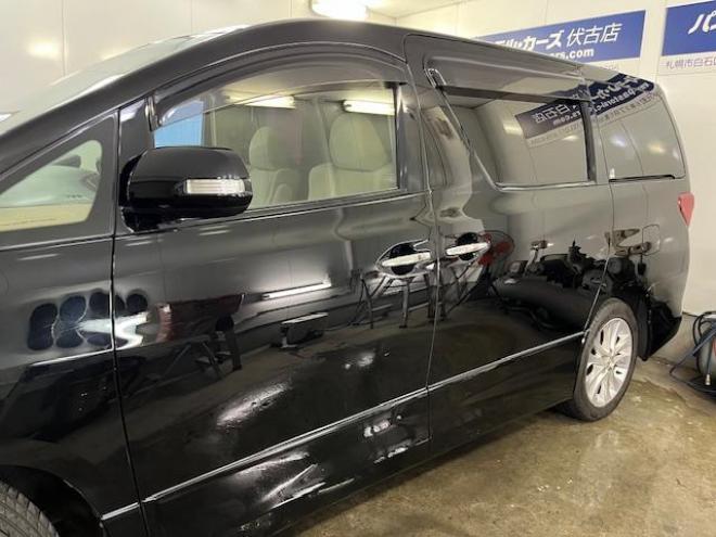 アルファード２４０Ｓリミテッド　本州仕入　禁煙車　ＷＡＫＯＳバリアスコーティング済　純正１８インチＡＷ　社外１６ＡＷ＋スタッドレスタイヤ付　両側パワースライドドア　純正ＨＤＤナビ（フルセグ地デジ　ＤＶＤ再生　Ｂｌｕｅｔｏｏｔｈ）＋バックカメラ　エンジンスターター　コーナーセンサー　横滑り防止装置　ＨＩＤ　ＥＴＣ 　タイミングチェーン 4WD 2400 5Dr