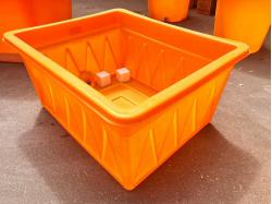 その他&nbsp;&nbsp;スイコー　未使用　水タンク300L　農... スイコー　未使用　水タンク300L　農機具