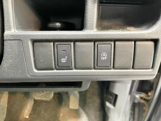 ワゴンRFXリミテッド 4WD 5年保証 スマキー ナビTV 夏冬タイヤ シートヒーター ETC 寒冷地仕様 禁煙
