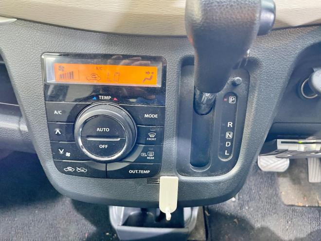 ワゴンRFXリミテッド 4WD 5年保証 スマキー ナビTV 夏冬タイヤ シートヒーター ETC 寒冷地仕様 禁煙
