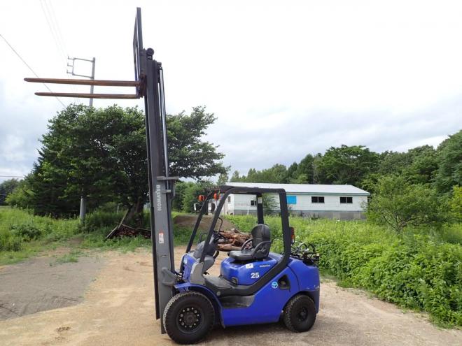 フォークリフトFG25T-17  恵庭ヤード