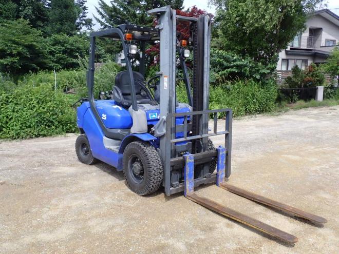 フォークリフトFG25T-17  恵庭ヤード