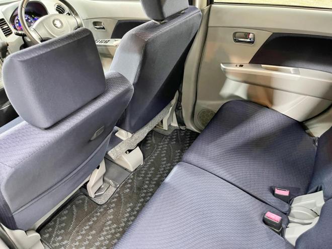 ワゴンRFXリミテッド 4WD 5年保証 スマキー 夏冬タイヤ ETC シートヒーター 寒冷地仕様 禁煙 修復歴無