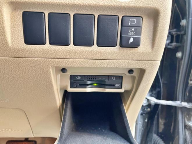 アルファード 240G 4WD 5年保証 スマキー 両側パワスラ ナビTV 後席モニタ 寒冷地仕様 禁煙 修復歴無