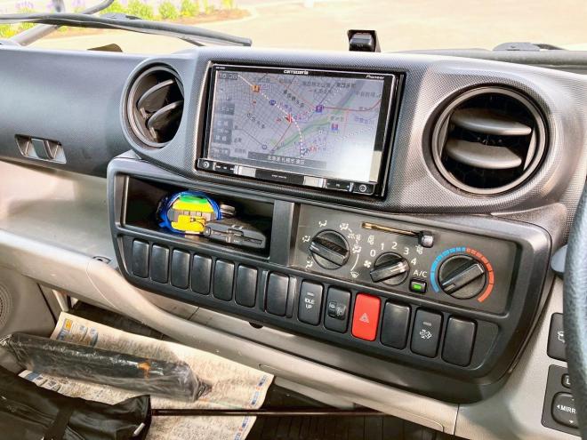 トヨエース中古　4WD　パワゲート付