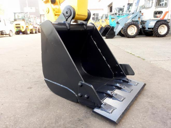 バックホーヤンマー　VIO45-6　バケット容量0.18m3