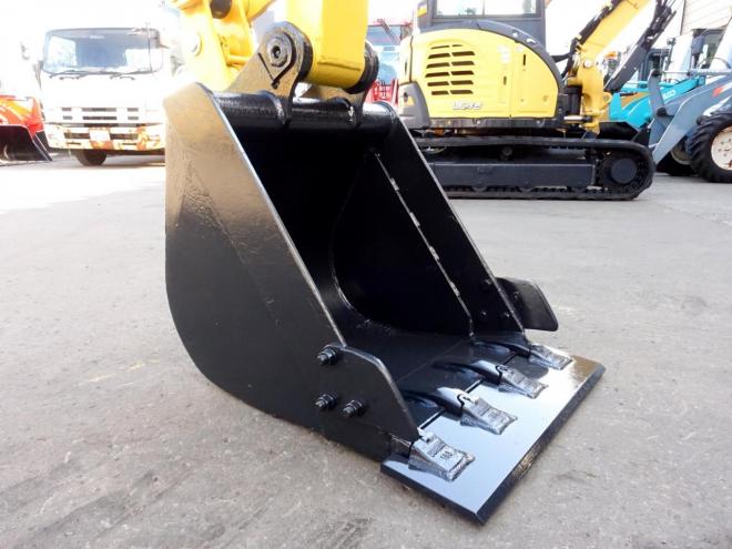 バックホーヤンマー　VIO45-6　バケット容量0.18m3