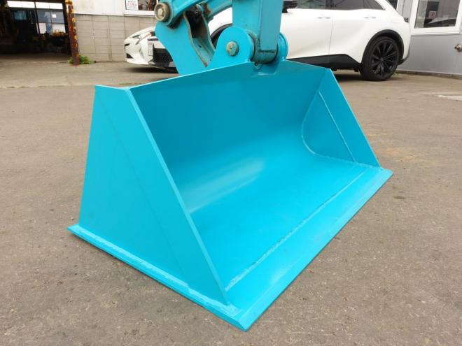 バックホークボタ　U40-6E　バケット容量0.18m3