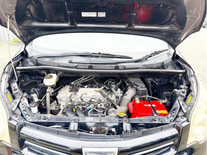 ノア2.0Si 4WD　ローンが不安な方＜優遇ローン＞1年保証　寒冷地仕様　両側Pスラ　純正ナビ