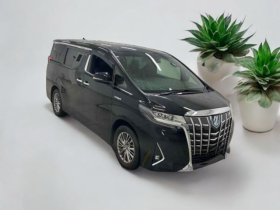 アルファードハイブリッド　エグゼクティブラウンジ 本州車 寒冷地仕様 ナビTVバックモニター パノラミックビューモニター フリップダウンモニター 両側パワースライドドア パワーリアゲート レザーシート 車検新規2年 24ヶ月点検整備 保証付！ 4WD 2500 5Dr