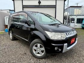 デリカ　2.4Gパワーパッケージ 4WD 4WD 2400 5Dr