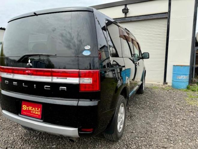 デリカ2.4Gパワーパッケージ 4WD 4WD 2400 5Dr