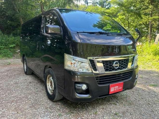 キャラバンNV350 2.5 プレミアムGX ロングボディ ディーゼルターボ 4WD　ETC/ミラーモニター/後席モニタ/社外ナビ 2500