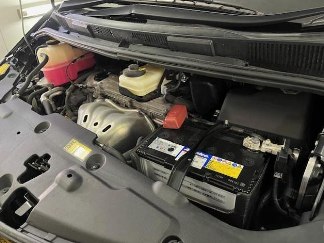 エスティマアエラス　後期型　寒冷地仕様　禁煙車　ＷＡＫＯＳバリアスコーティング済　社外１７インチＡＷ　純正１７ＡＷ＋スタッドレスタイヤ付　両側パワースライドドア　純正ナビ（フルセグ地デジ　ＤＶＤ再生　Ｂｌｕｅｔｏｏｔｈ）＋バックカメラ　純正エンジンスターター　ＰＵＳＨスタート　スマートキー　クルーズコントロール　リアヒーター　タイミングチェーン車　ＨＩＤ ヘッドライト　フロントガラス熱線 4WD 2400 5Dr