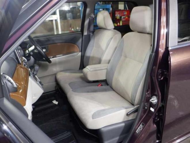 キャストスタイル 660 G SAII 4WD　ナビ・TV・B/T・Bカメラ・LEDヘッドライト 660