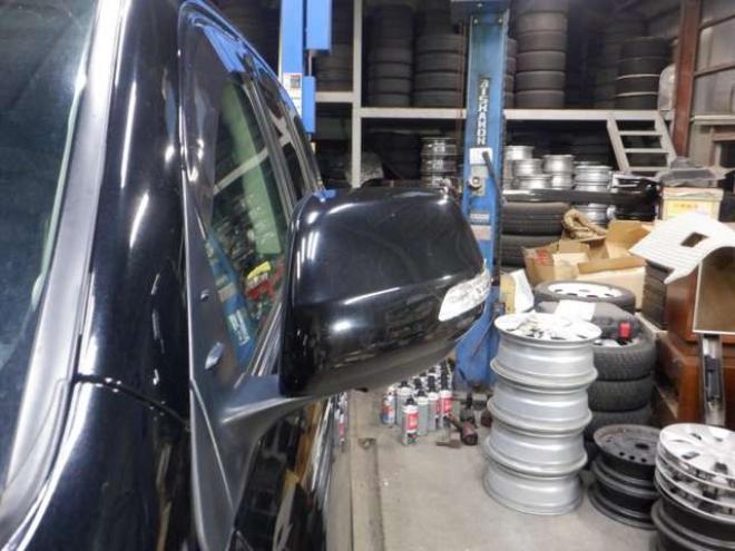 ランドクルーザー200 4.6 ZX 4WD　本州仕入・ナビ・TV・B/T・サンルーフ・革 4600