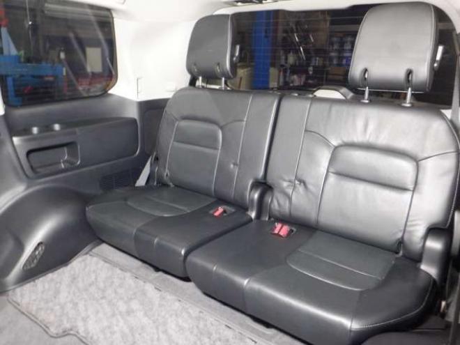 ランドクルーザー200 4.6 ZX 4WD　本州仕入・ナビ・TV・B/T・サンルーフ・革 4600