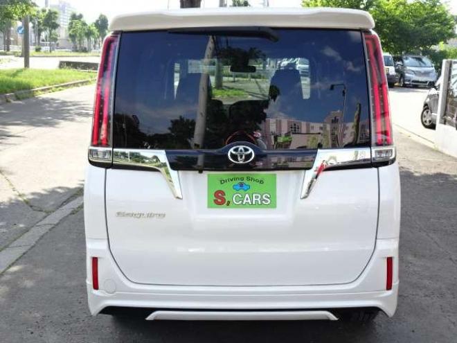 エスクァイア2.0 Gi 4WD　本州車 保証1年 本革 モデリスタ 衝突軽減 2000