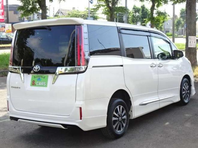 エスクァイア2.0 Gi 4WD　本州車 保証1年 本革 モデリスタ 衝突軽減 2000