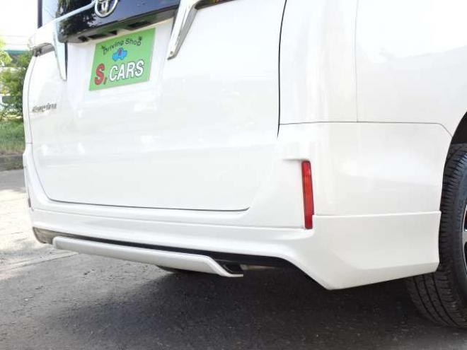 エスクァイア2.0 Gi 4WD　本州車 保証1年 本革 モデリスタ 衝突軽減 2000