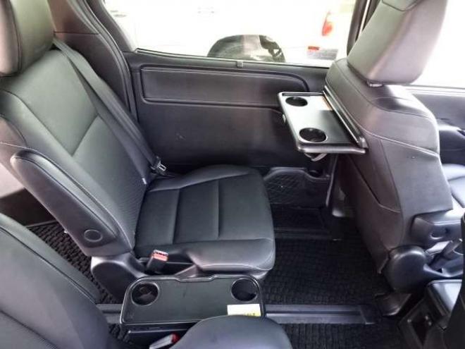 エスクァイア2.0 Gi 4WD　本州車 保証1年 本革 モデリスタ 衝突軽減 2000