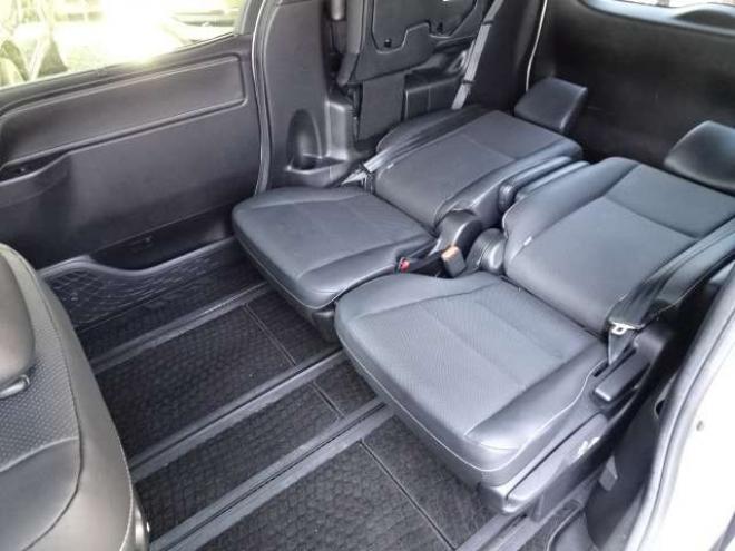 エスクァイア2.0 Gi 4WD　本州車 保証1年 本革 モデリスタ 衝突軽減 2000