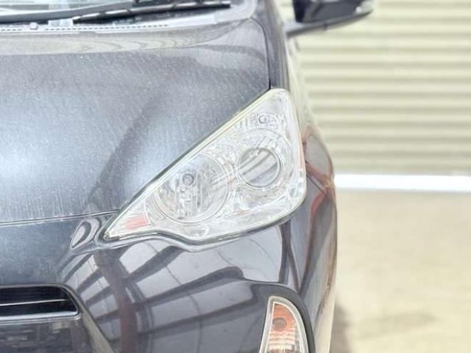 アクア1.5 S　下廻防錆TVナビBカメEスタETC 2WD 1500