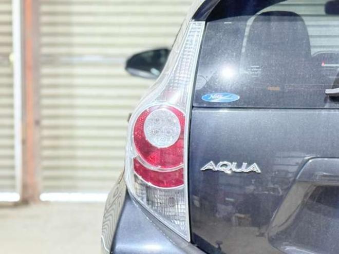 アクア1.5 S　下廻防錆TVナビBカメEスタETC 2WD 1500