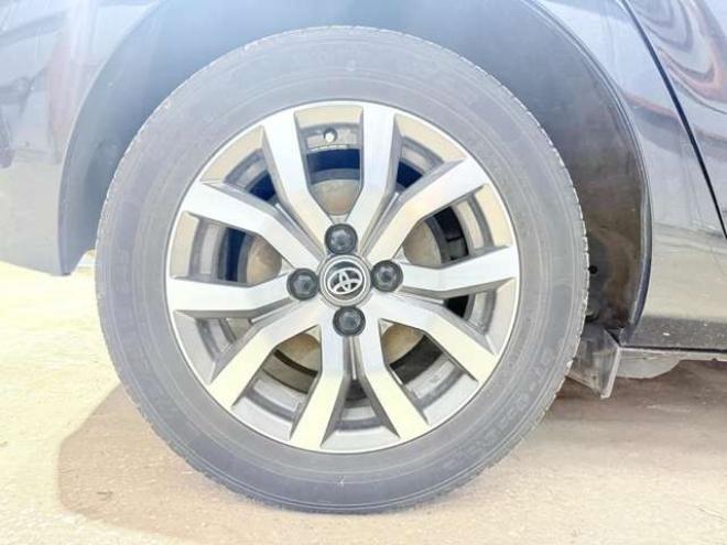 アクア1.5 S　下廻防錆TVナビBカメEスタETC 2WD 1500