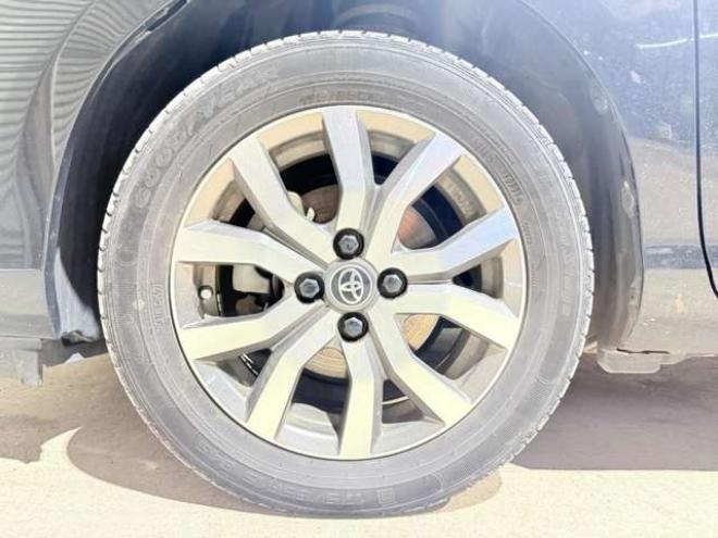 アクア1.5 S　下廻防錆TVナビBカメEスタETC 2WD 1500