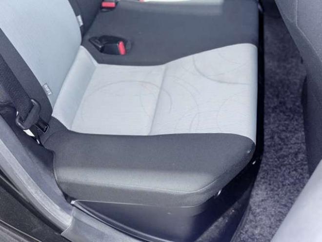 アクア1.5 S　下廻防錆TVナビBカメEスタETC 2WD 1500