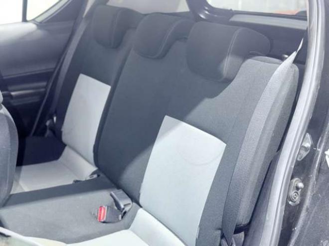 アクア1.5 S　下廻防錆TVナビBカメEスタETC 2WD 1500