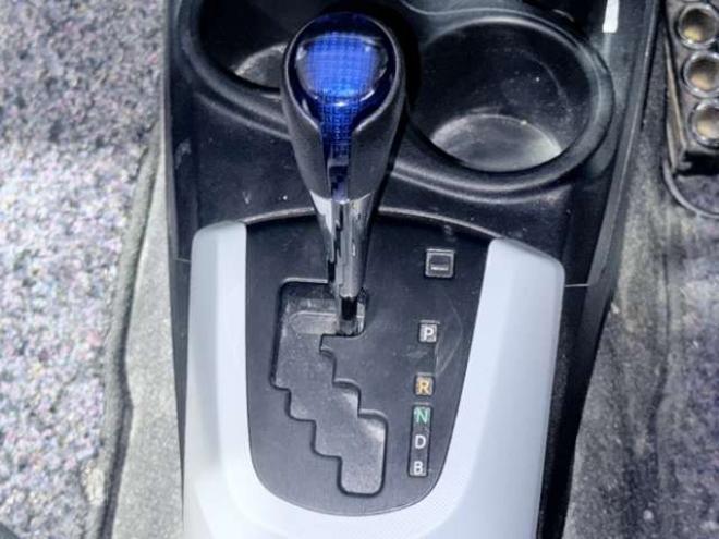 アクア1.5 S　下廻防錆TVナビBカメEスタETC 2WD 1500