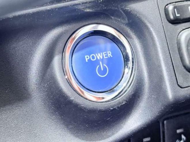 アクア1.5 S　下廻防錆TVナビBカメEスタETC 2WD 1500