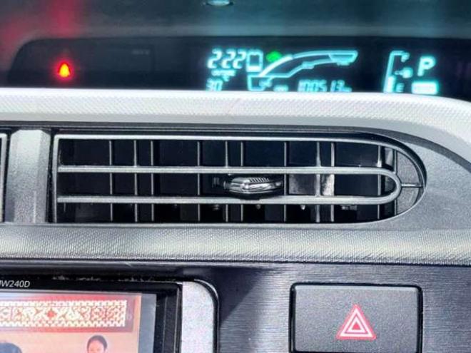 アクア1.5 S　下廻防錆TVナビBカメEスタETC 2WD 1500