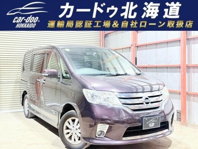 セレナ2.0 ハイウェイスター Vセレクション 4WD　下廻防錆TVナビBカメEスタ後モニETC 2000