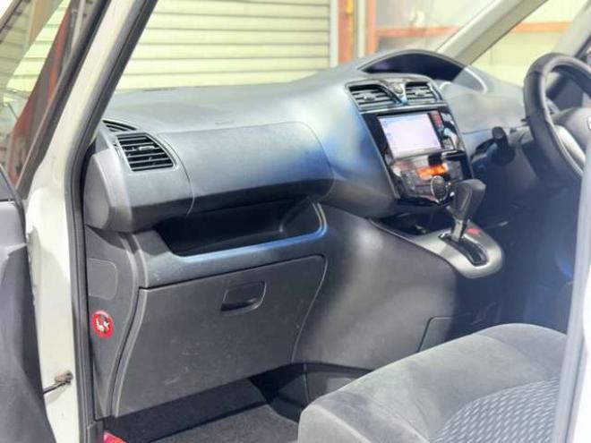 セレナ2.0 20X Vセレクション+Safety 4WD　下廻防錆TVナビBカメETC 2000