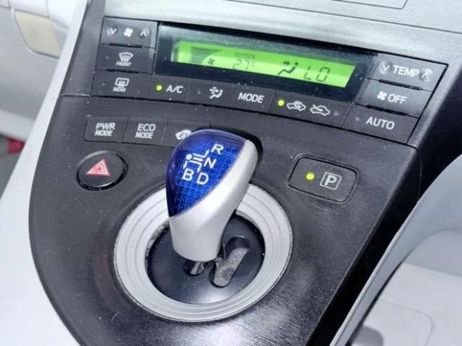 プリウス1.8 S　下廻防錆CDスマートキー 2WD 1800