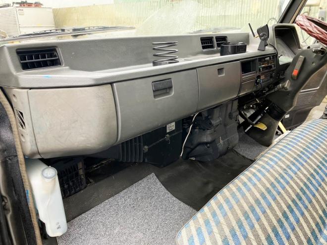 キャンター中古　ワイドファームダンプ　小型トラック