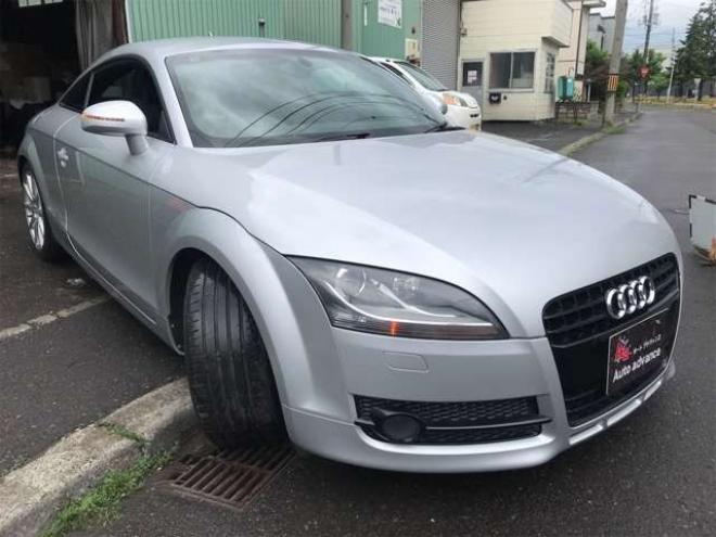 アウディTT クーペ 2.0 TFSI クワトロ 4WD　TV　エンスタ　ターボ　4WD　HID 2000
