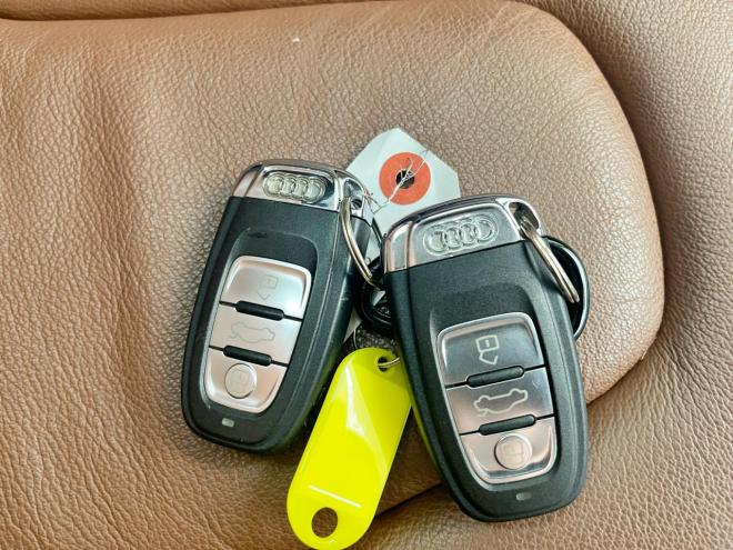 アウディA5 スポーツバック 2.0TFSI クワトロ 4WD 5年保証 スマキー ナビTV ETC シートヒーター 寒冷地仕様 禁煙 車検整備2年付 修復歴無