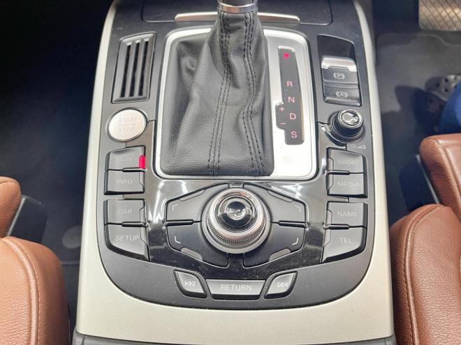 アウディA5 スポーツバック 2.0TFSI クワトロ 4WD 5年保証 スマキー ナビTV ETC シートヒーター 寒冷地仕様 禁煙 車検整備2年付 修復歴無
