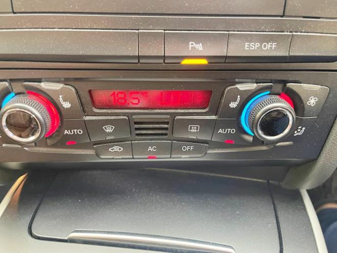 アウディA5 スポーツバック 2.0TFSI クワトロ 4WD 5年保証 スマキー ナビTV ETC シートヒーター 寒冷地仕様 禁煙 車検整備2年付 修復歴無